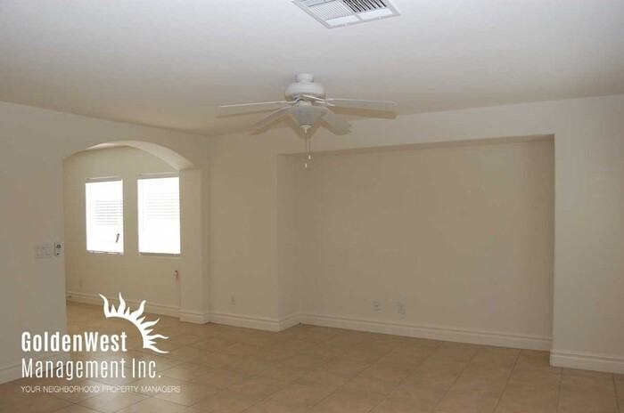 263 Dog Leg Dr - Photo 2 of 12