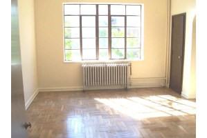 The Harrison Apartments - Photo 2 of 3