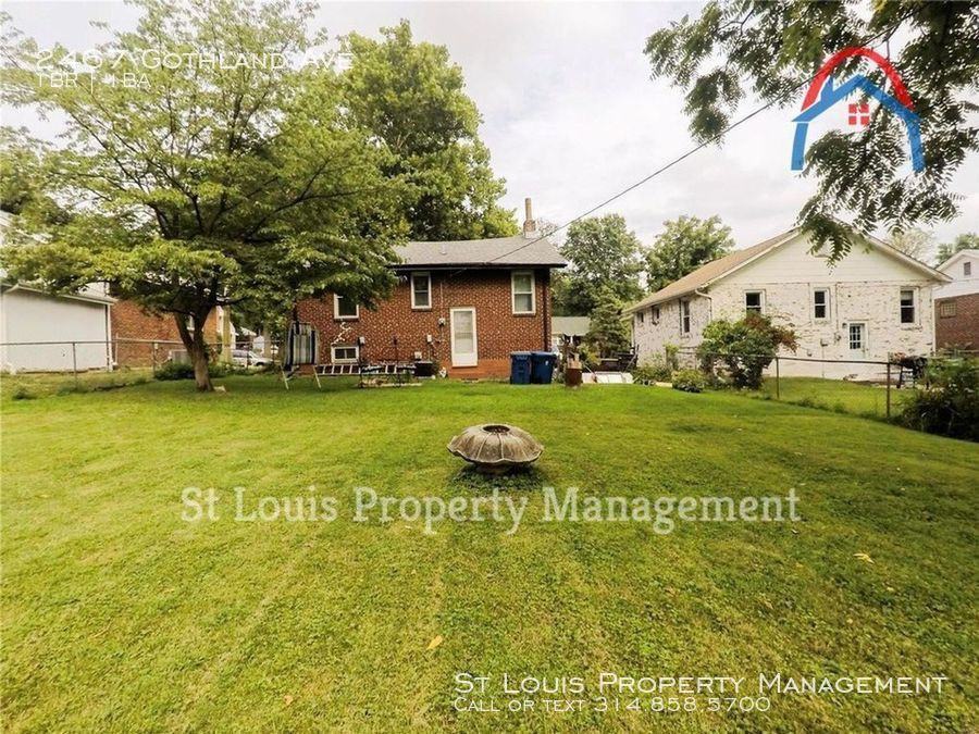 2467 Gothland Ave - Photo 2 of 14