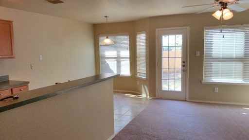 1416 Pine St - Photo 3 of 20