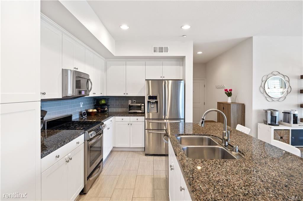 13022 Central Ave #404 - Photo 3 of 12