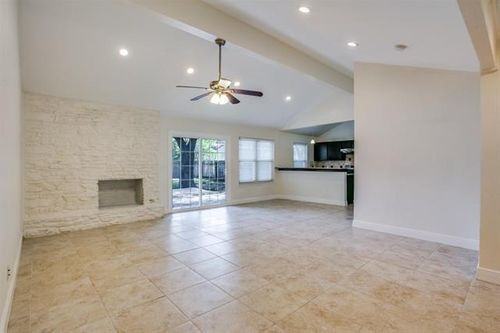 1211 Wroxton Way - Photo 2 of 8