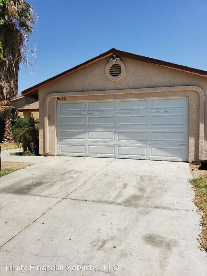 91192 Cielo Ct - Photo 2 of 13