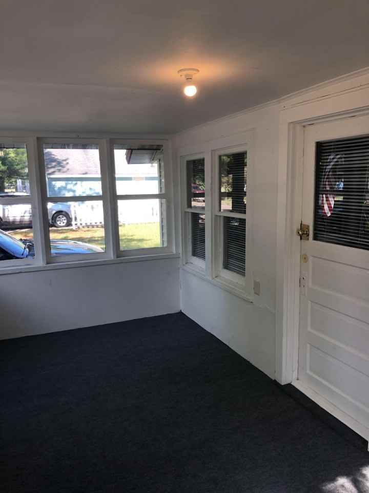 1230 Calvin Ave - Photo 2 of 12