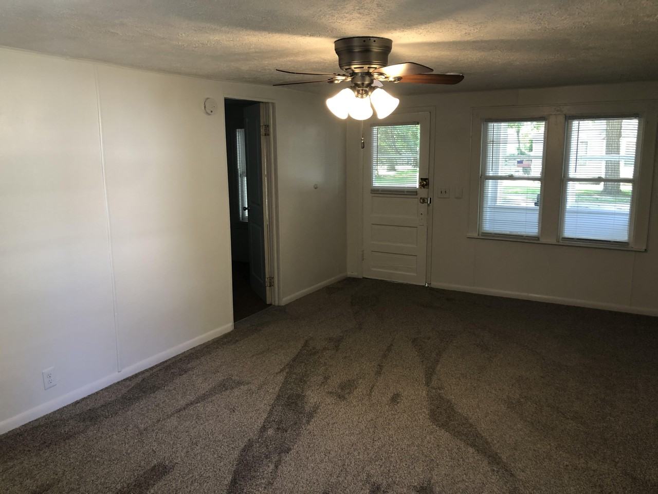 1230 Calvin Ave - Photo 3 of 12