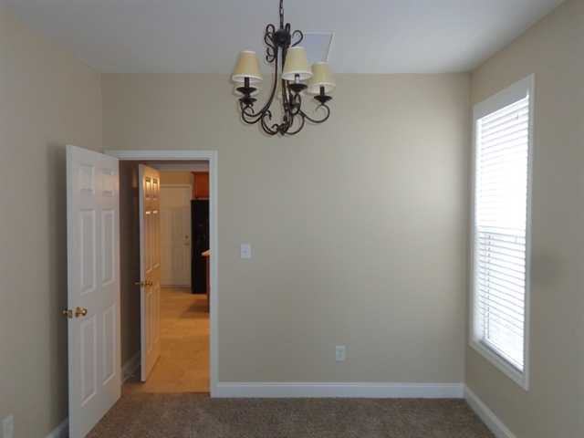 4002 Sages Ave - Photo 3 of 11
