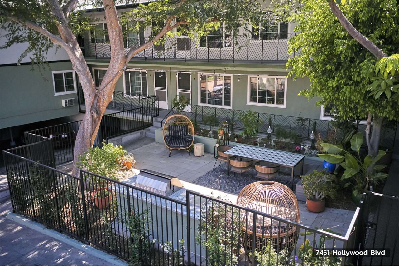 Hayden on Hollywood - Photo 3 of 8