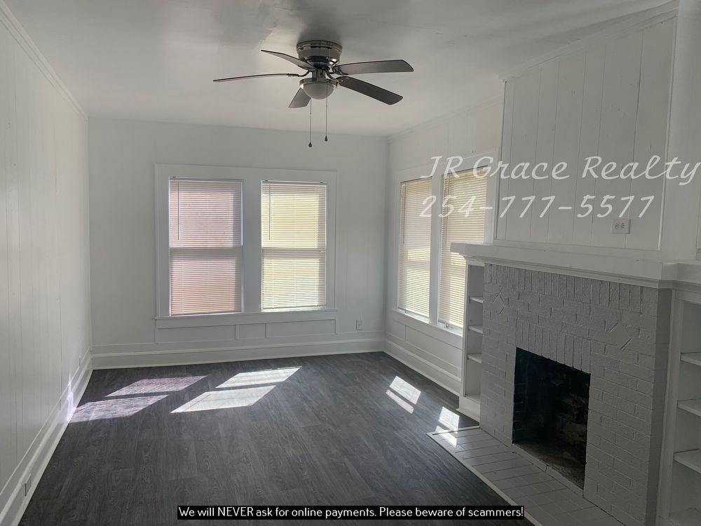 1535 Pine Ave - Photo 2 of 10