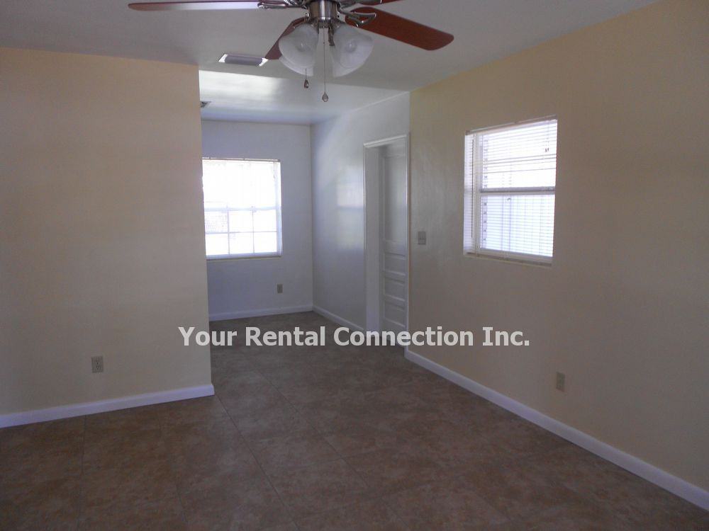 1036 Woodland Ave - Photo 2 of 8