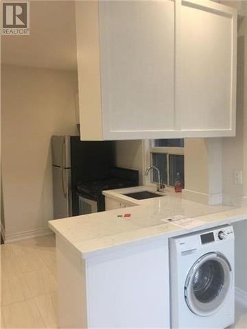 120 Montrose Avenue - Photo 2 of 10