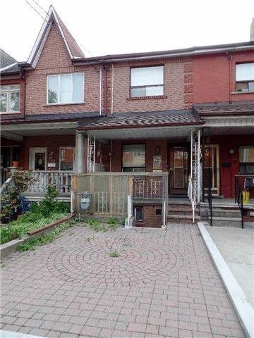 120 Montrose Avenue - Photo 3 of 10
