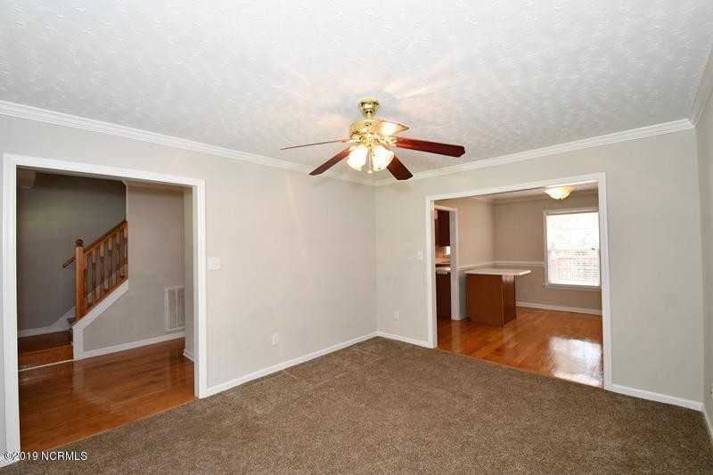 106 Dockside Drive - Photo 3 of 10
