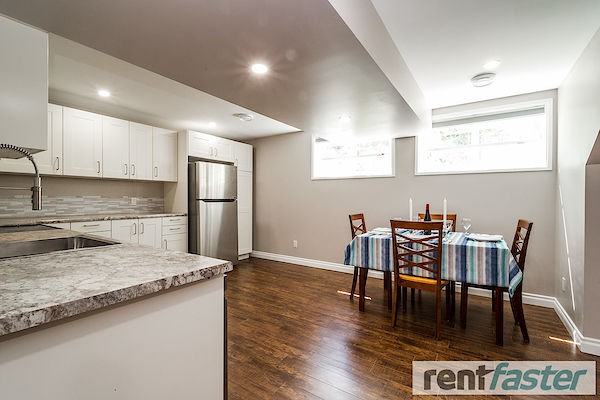 11426 41 Avenue Northwest - Photo 3 of 6