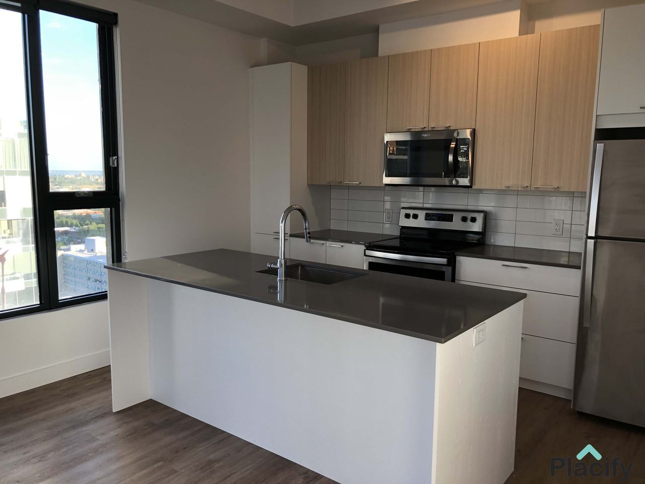 1155 Rue Mackay #1506 - Photo 2 of 21