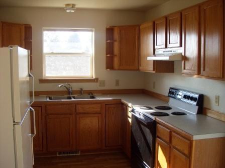 413 E Gallatin Ave - Photo 2 of 17