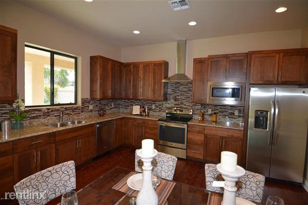 4313 E Lewis Ave - Photo 2 of 7