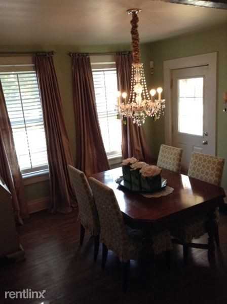 139 S Bloomingdale Rd - Photo 3 of 7