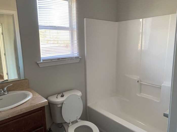 11411 Oak Arbor Way - Photo 2 of 23