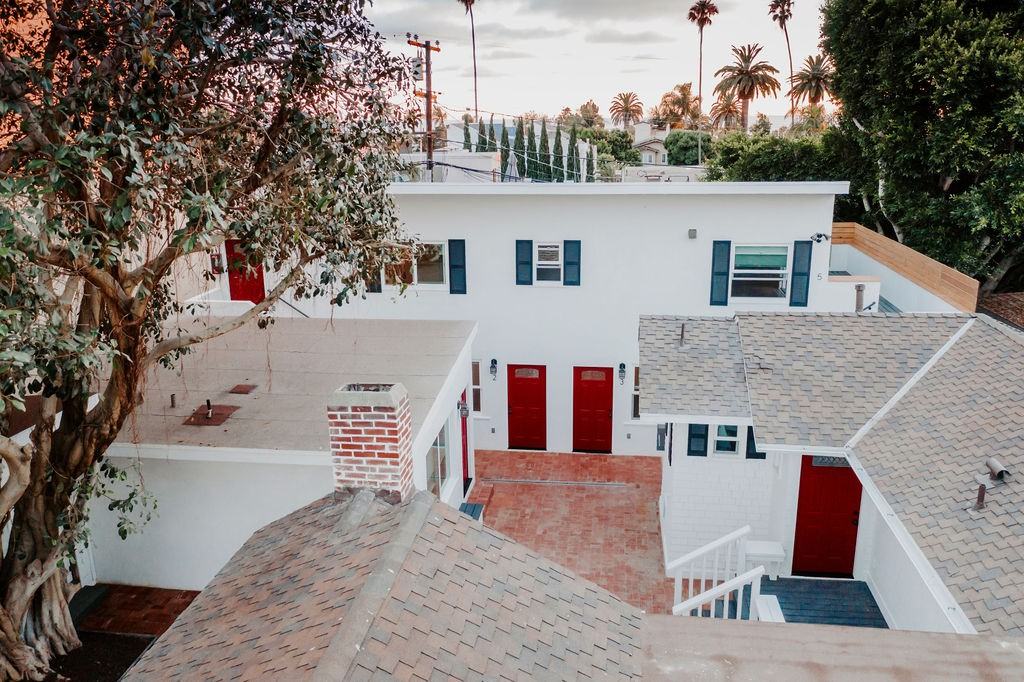 La Jolla Cottages - Photo 2 of 22