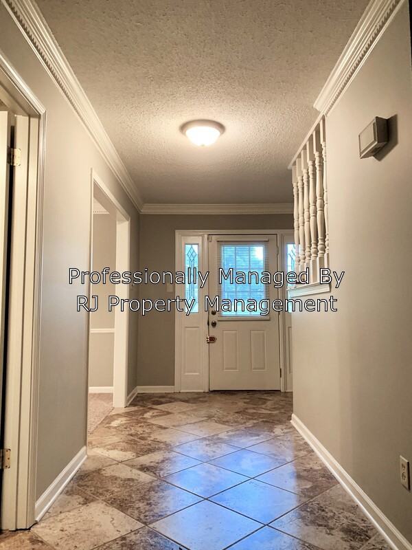 1517 Brookside Dr - Photo 2 of 26