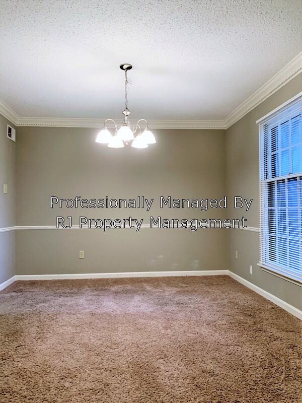 1517 Brookside Dr - Photo 3 of 26