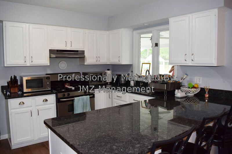 4531 Cameron Cir - Photo 3 of 26