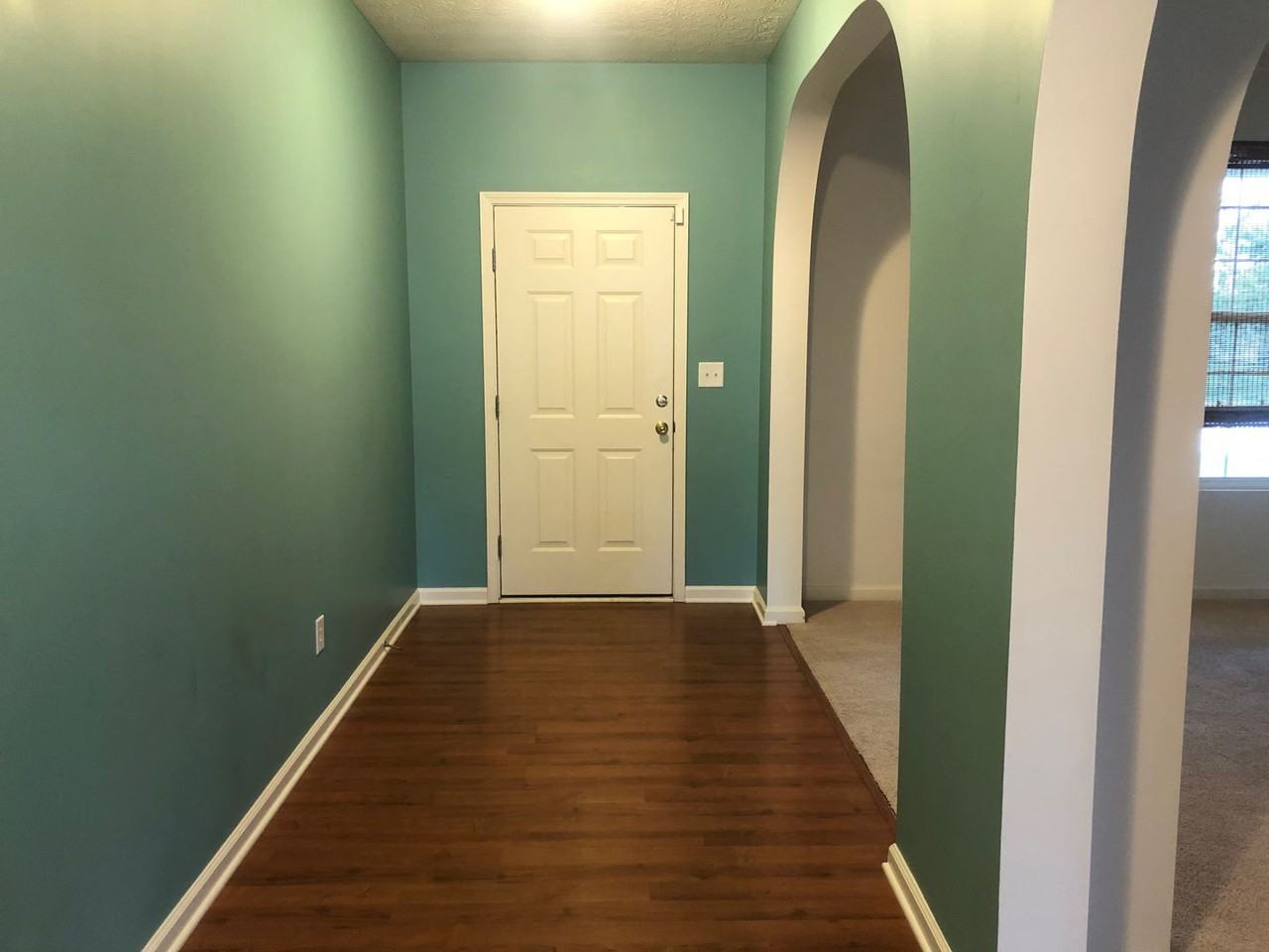 2013 Creekstone Dr - Photo 2 of 22