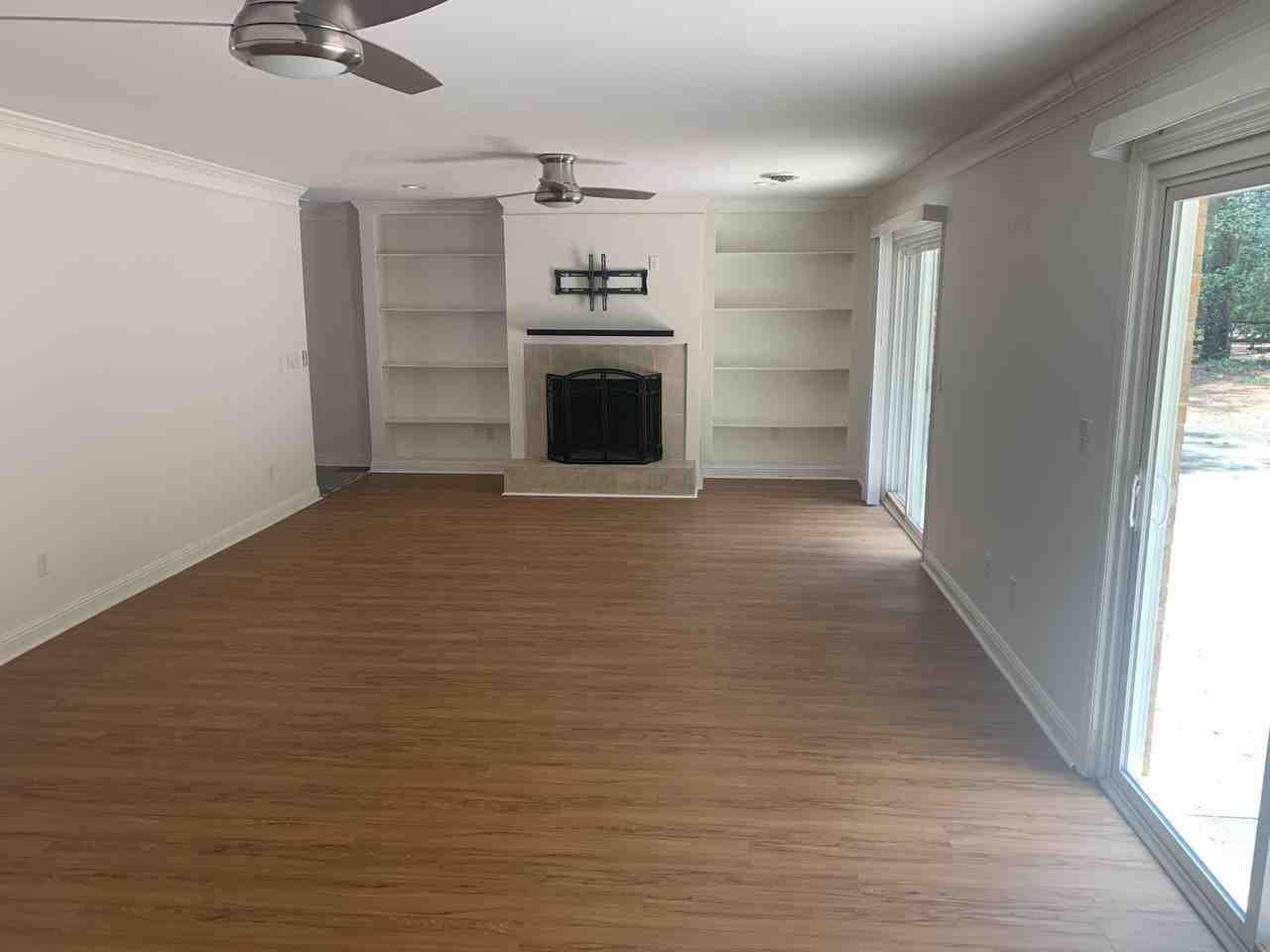 7 Harmon Dr - Photo 3 of 10