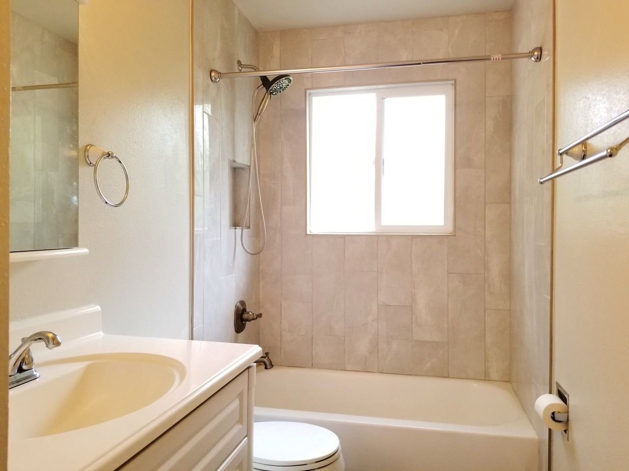 16034 E Adriatic Pl - Photo 3 of 27