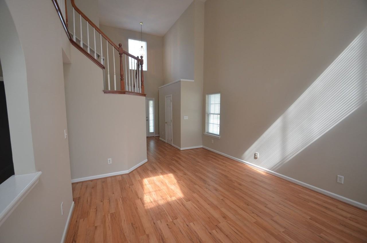 12601 Cedar Crossings Dr - Photo 2 of 18