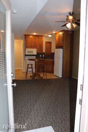 1321 Main St B - Photo 2 of 13