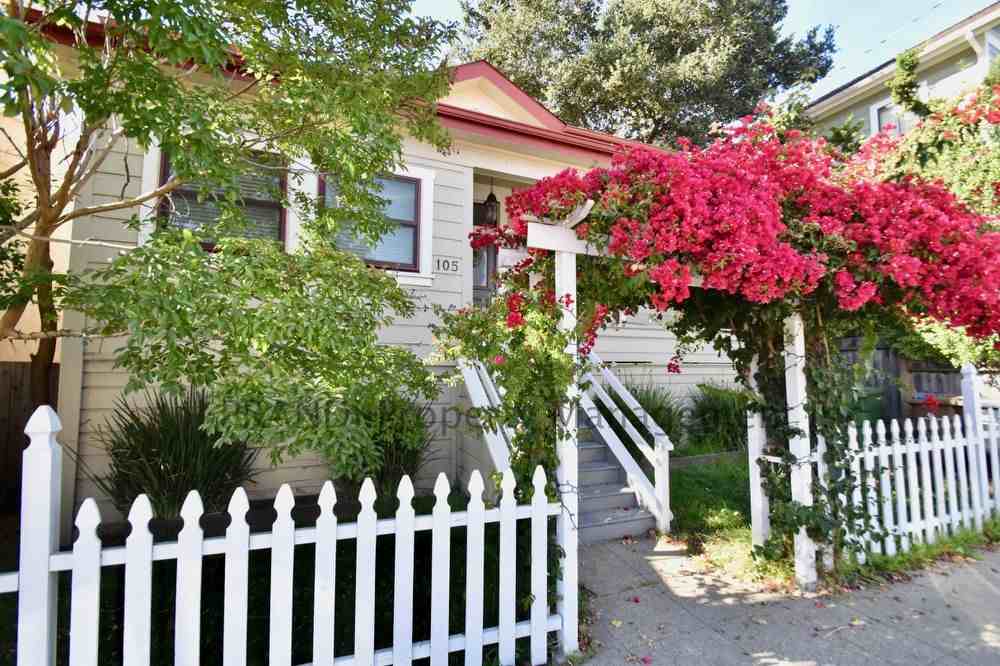 105 F St - Photo 2 of 16