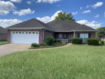 202 Prewitt Cir - Photo 1 of 1