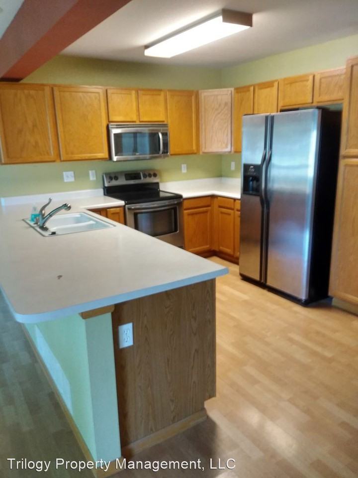 4314 Gemstone Ln - Photo 2 of 11