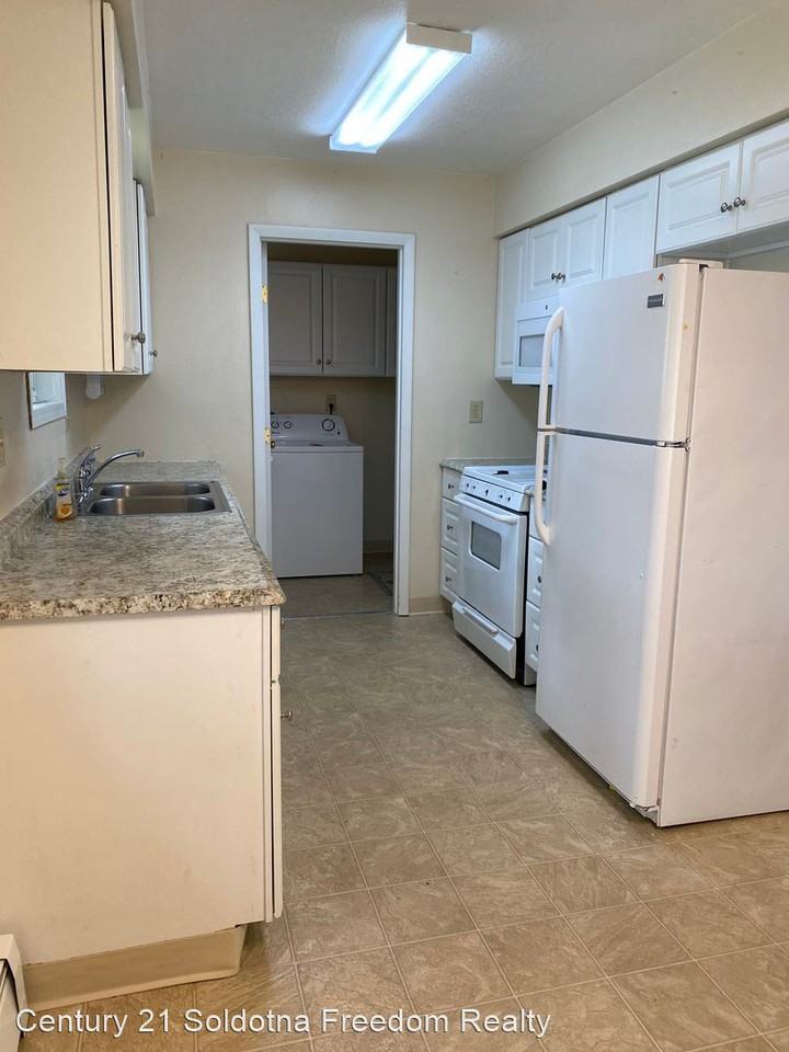 312 Kulila Pl - Photo 2 of 4