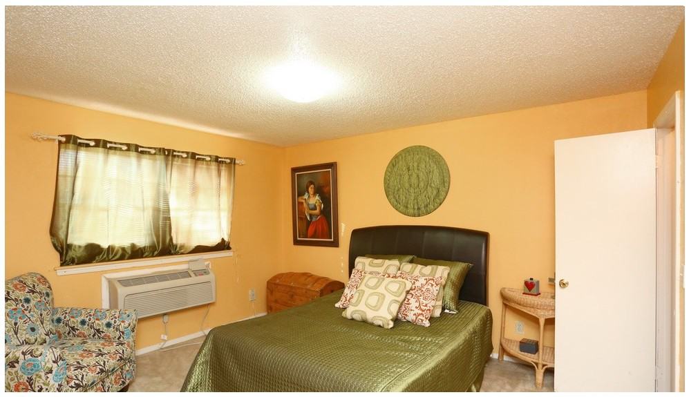 Mira Vista - Photo 5 of 17