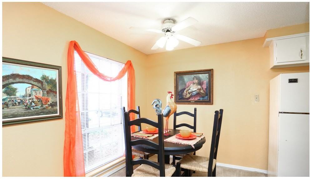 Mira Vista - Photo 3 of 17