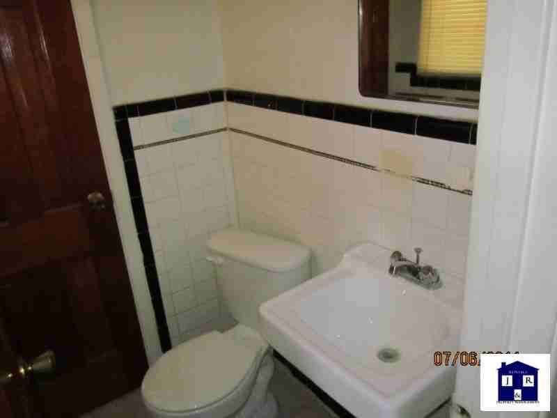 501 Bond St - Photo 7 of 12