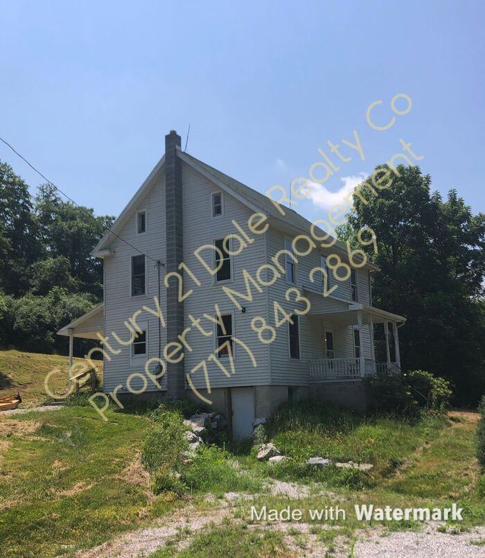 101 Spencer Rd - Photo 2 of 16