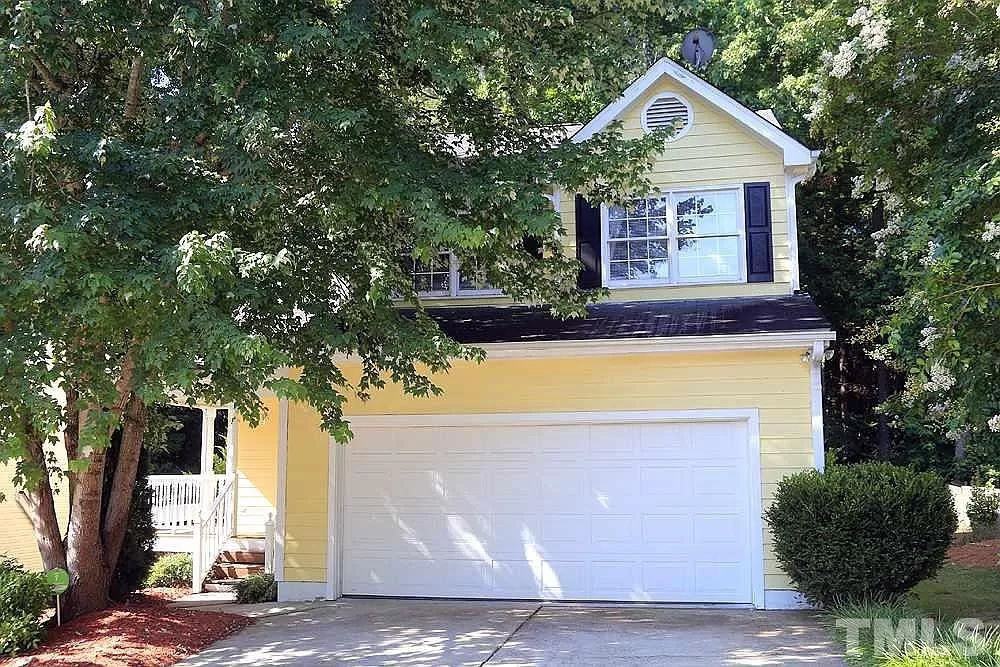 715 Saint Catherines Dr - Photo 2 of 14