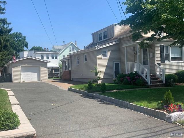 241 Phelps Ave - Photo 2 of 17