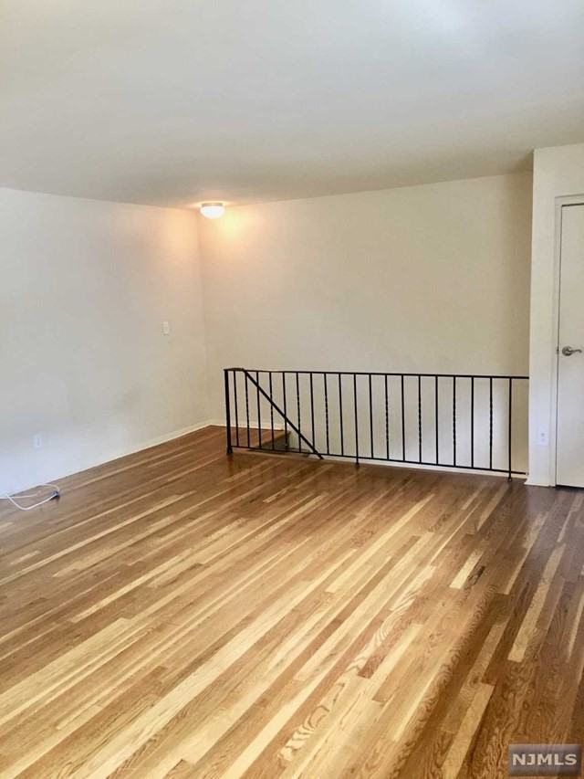 5018 Christopher St - Photo 2 of 9