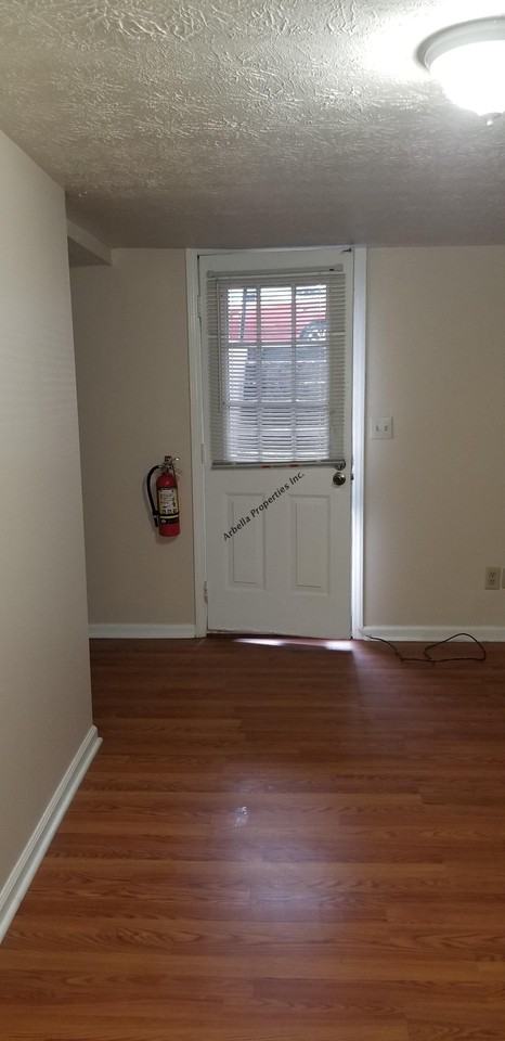 Boatyard - Photo 2 of 10