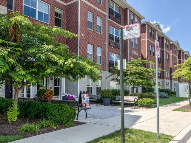 Mazza GrandMarc - Photo 2 of 27