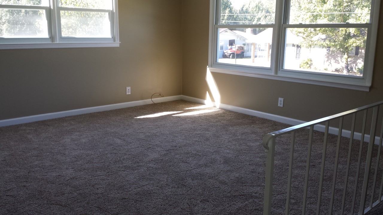 23 Newark Ave - Photo 2 of 19