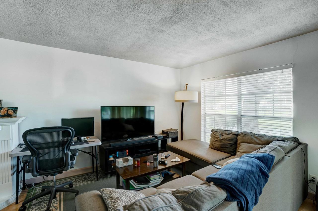 10249 North Military Trail #106 - Photo 3 of 20