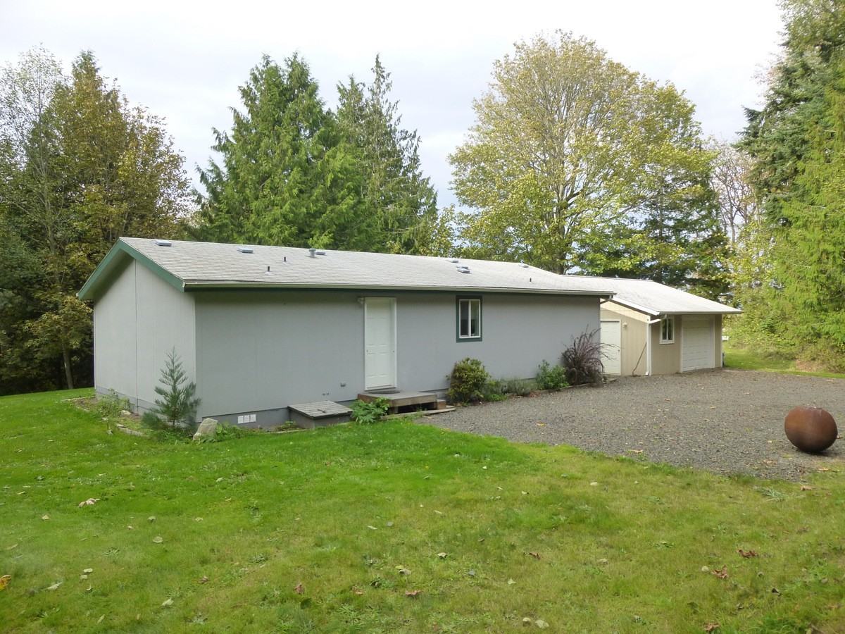 564 Totem Ridge Rd - Photo 2 of 15