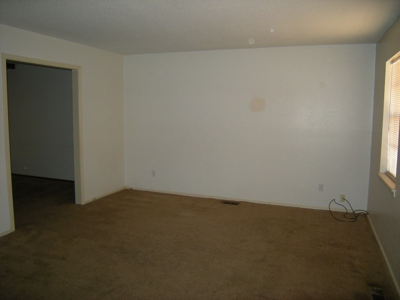 6701 Cherry Pl - Photo 2 of 7