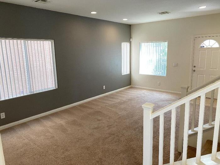 856 Park Walk Ave - Photo 3 of 10