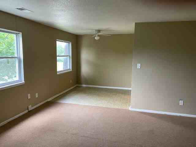 1128 East 30th Street #C - Photo 2 of 8